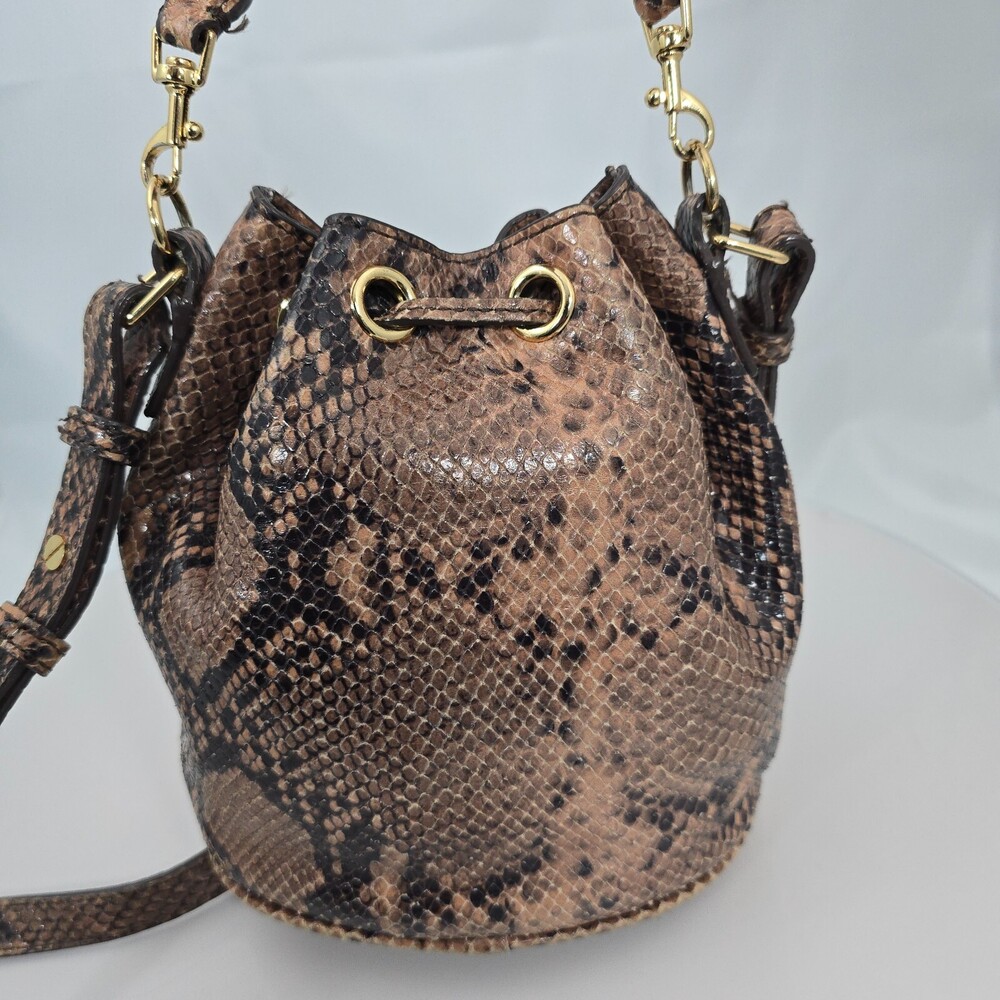 ANN TAYLOR Brown Snakeskin Leather Drawstring Shoulder/Crossbody Bucket Bag - Picture 4 of 16